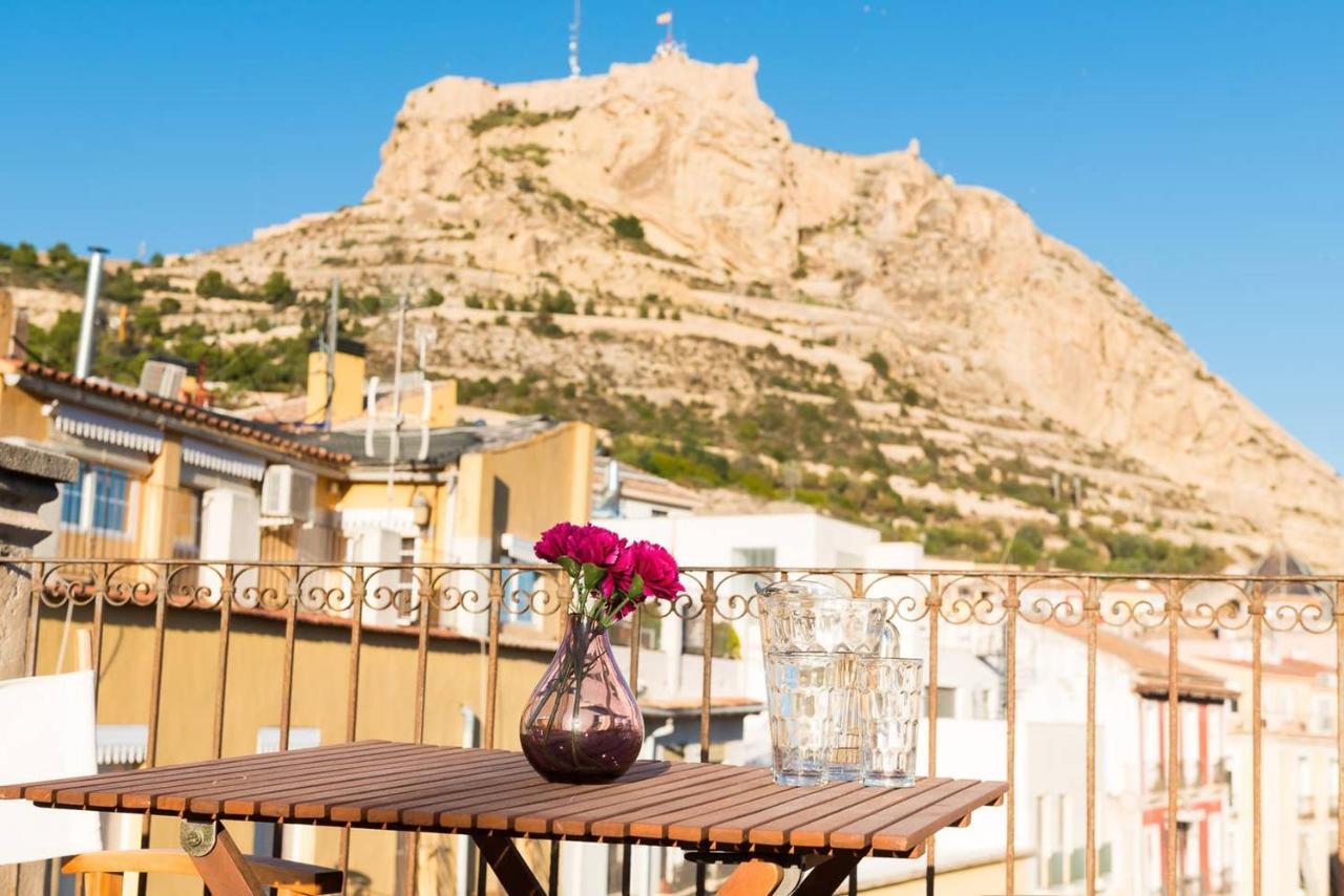 Alc - Stylish With Fantastic Terrace, Old Town Apartamento