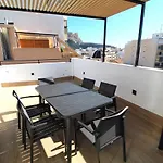 Atico loft de lujo con terraza espectacular y vista a los 2 castillos