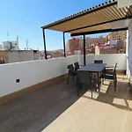 Atico loft de lujo con terraza espectacular y vista a los 2 castillos