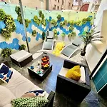 Elegante Apartamento Tres Colores