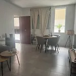 Lovely Apartment In Centre Of Alicante Near Plaza De Toros