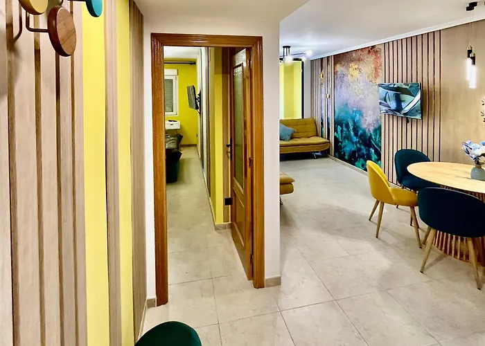 Elegante Apartamento Tres Colores