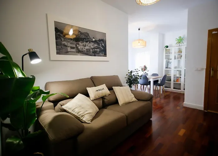 Casas 349H Santa Barbara