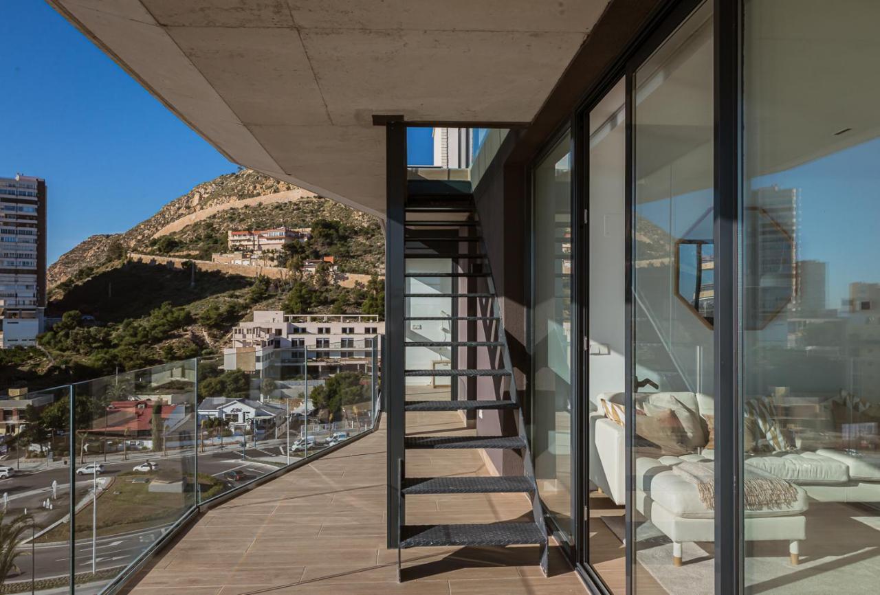 Modern Sea Front Jacuzzi Blue Sky Apartamento