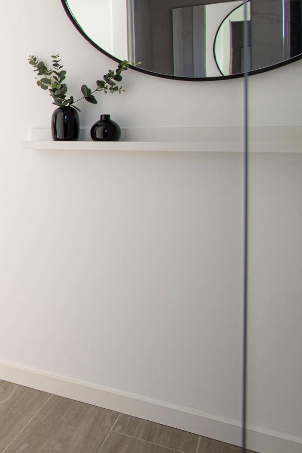 Apartamento Modern Sea Front East Wind