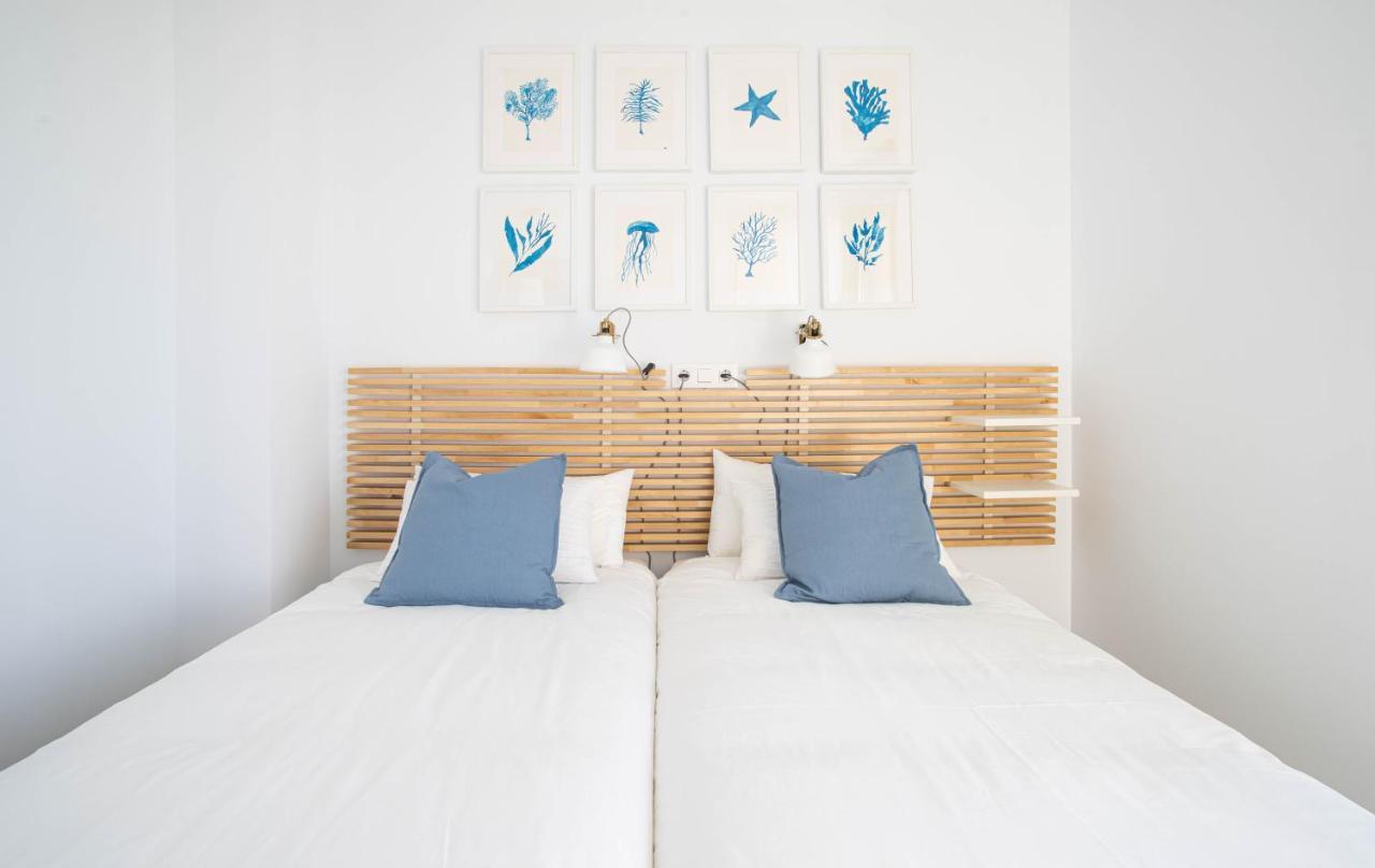 Modern Sea Front East Wind Apartamento *
