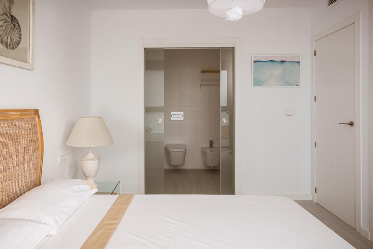 Modern Sea Front Sunny Apartamento Alicante
