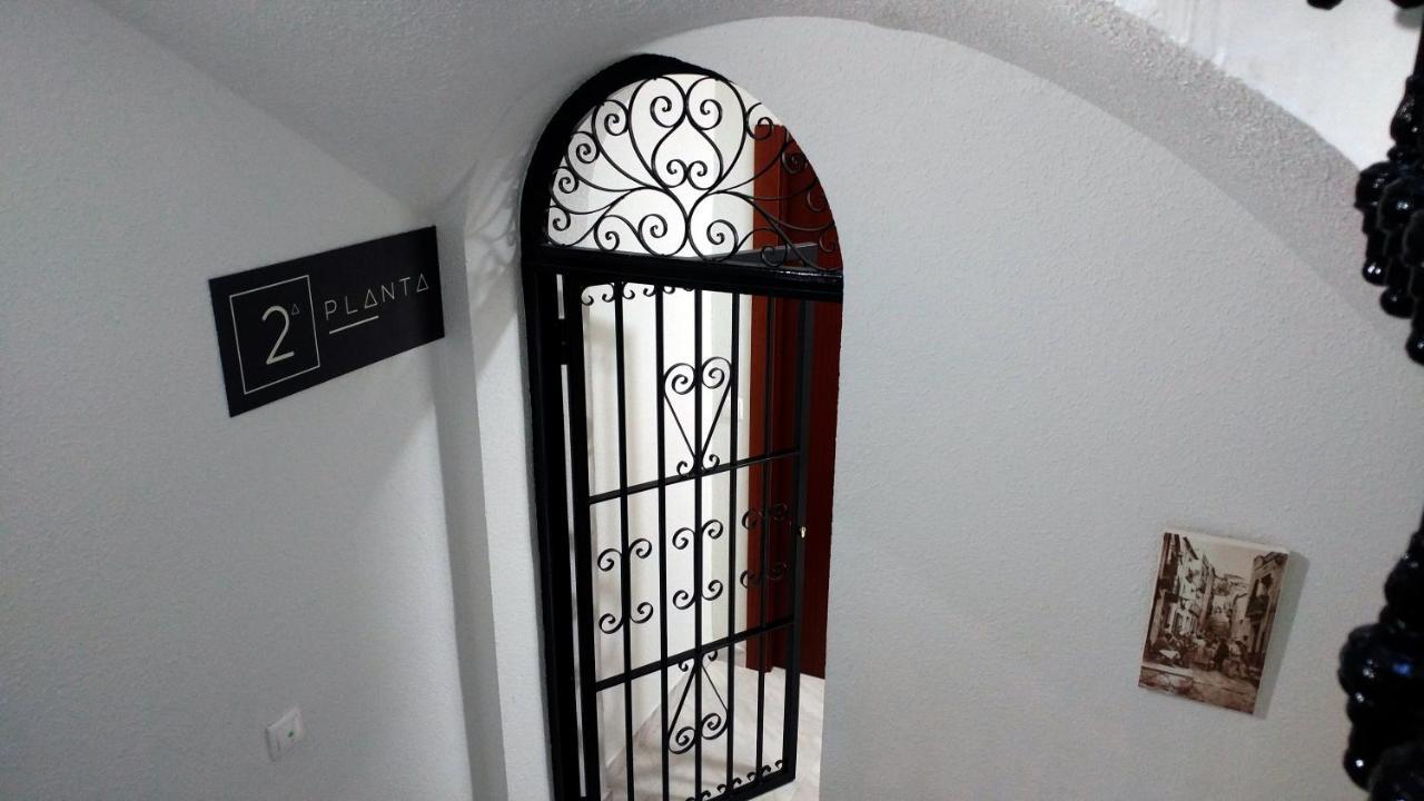 San Francisco 10 - Boutique Completos - Playa Postiguet - 2-4-6 * Alicante