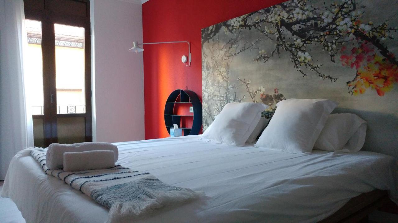 San Francisco 10 - Boutique Completos - Playa Postiguet - 2-4-6 Alicante