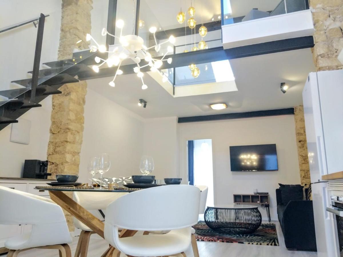Apartment Luxury New Loft Centre & Castle, *