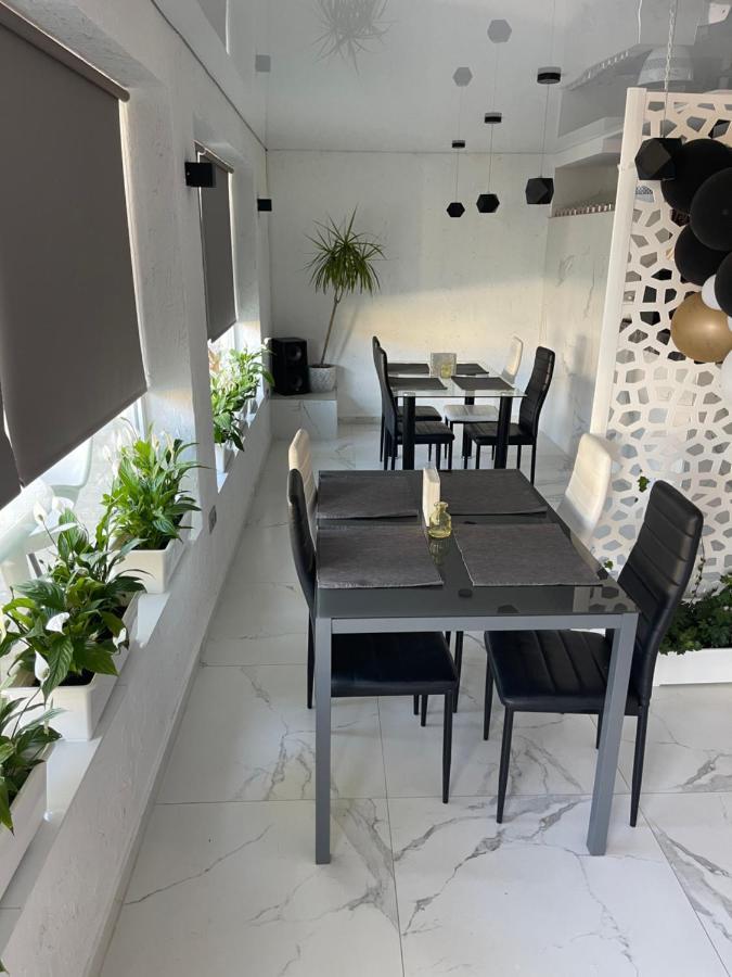 Hostel De Helene *