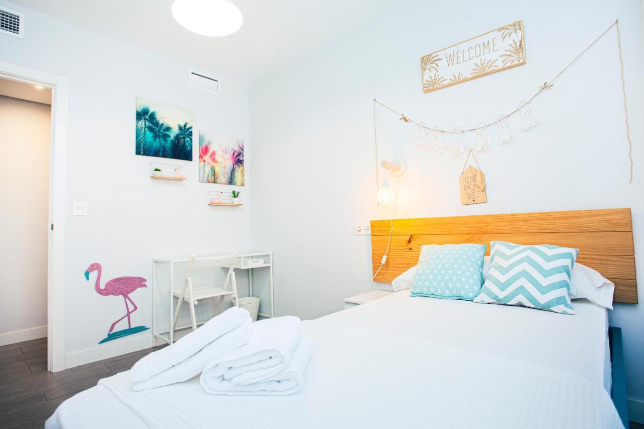 Arena En Playa De San Juan Apartamento *