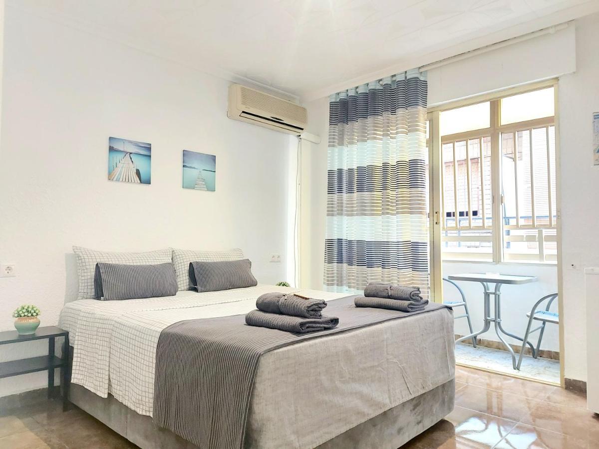 Homestay Gloria Host House