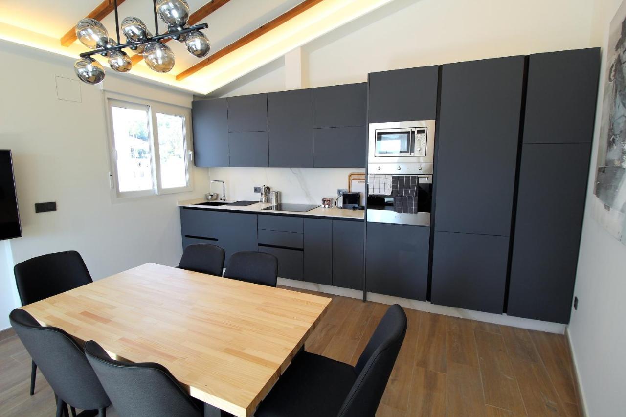 Atico Loft De Lujo Con Terraza Espectacular Y Vista A Los 2 Castillos Apartamento