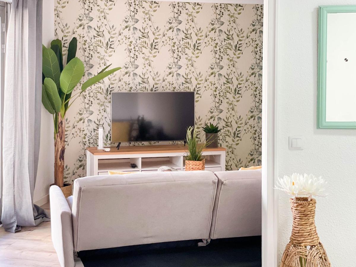 Modern 2 Bedroom Close To Center Alicante