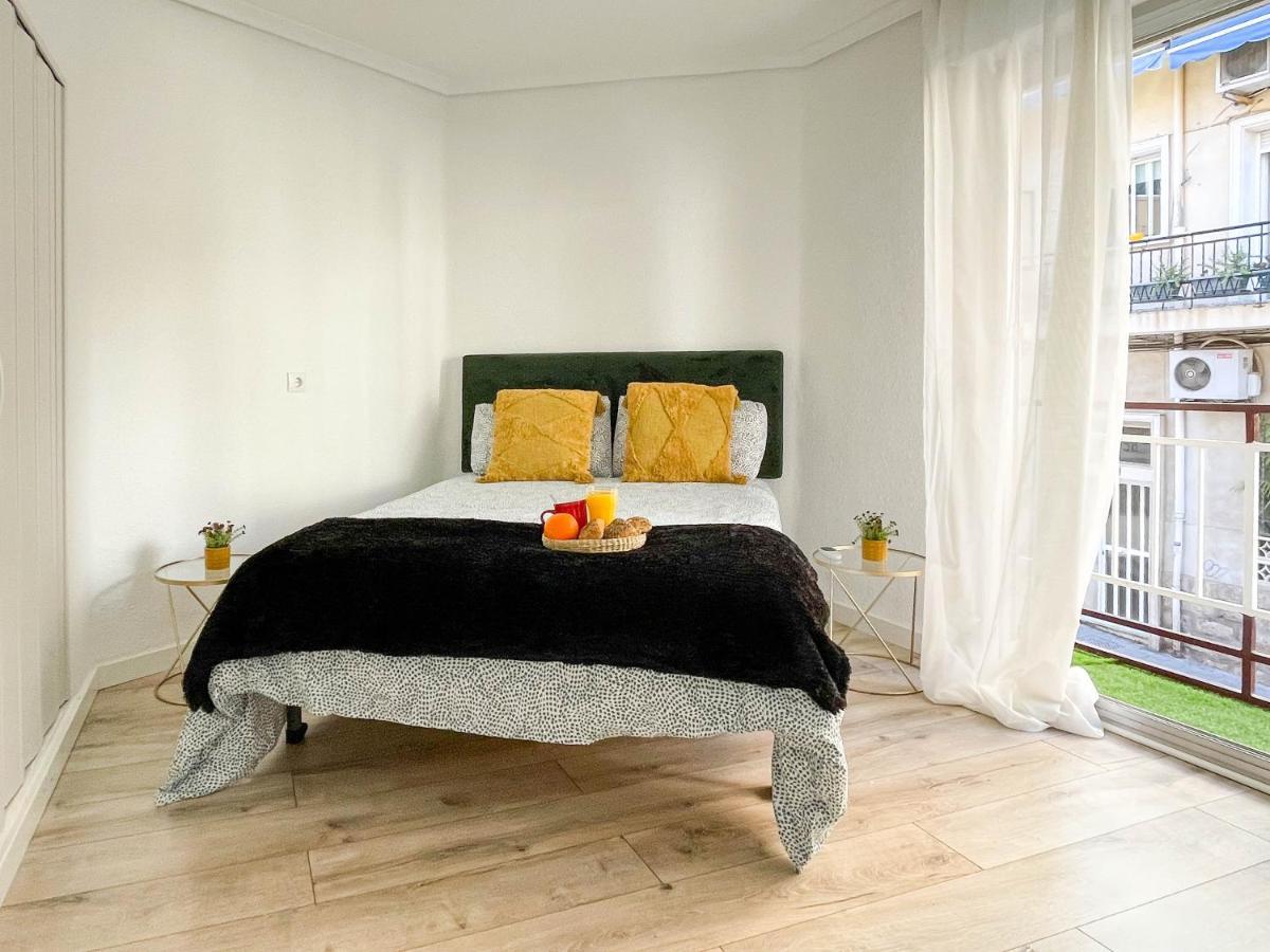 Modern 2 Bedroom Close To Center Alicante