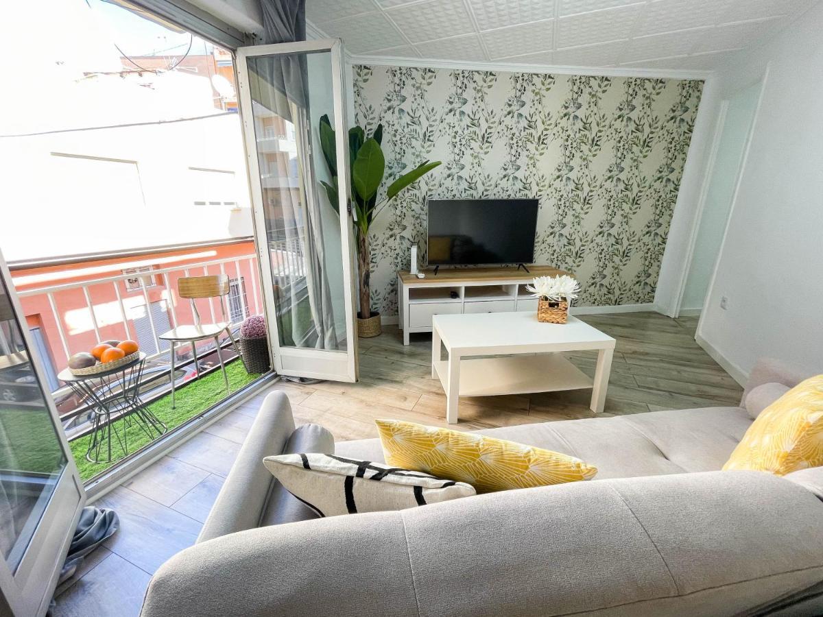 Modern 2 Bedroom Close To Center *