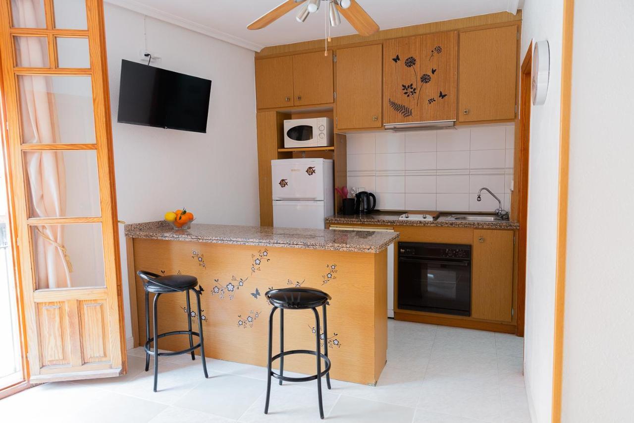 Estudio Plaza San Cristobal Apartment *