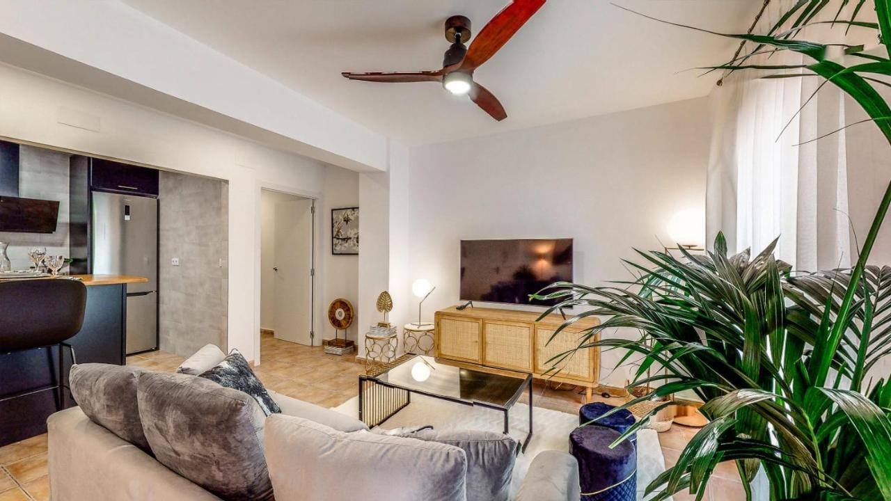 Holisplace- Lovely In Downtown Apartment Alicante