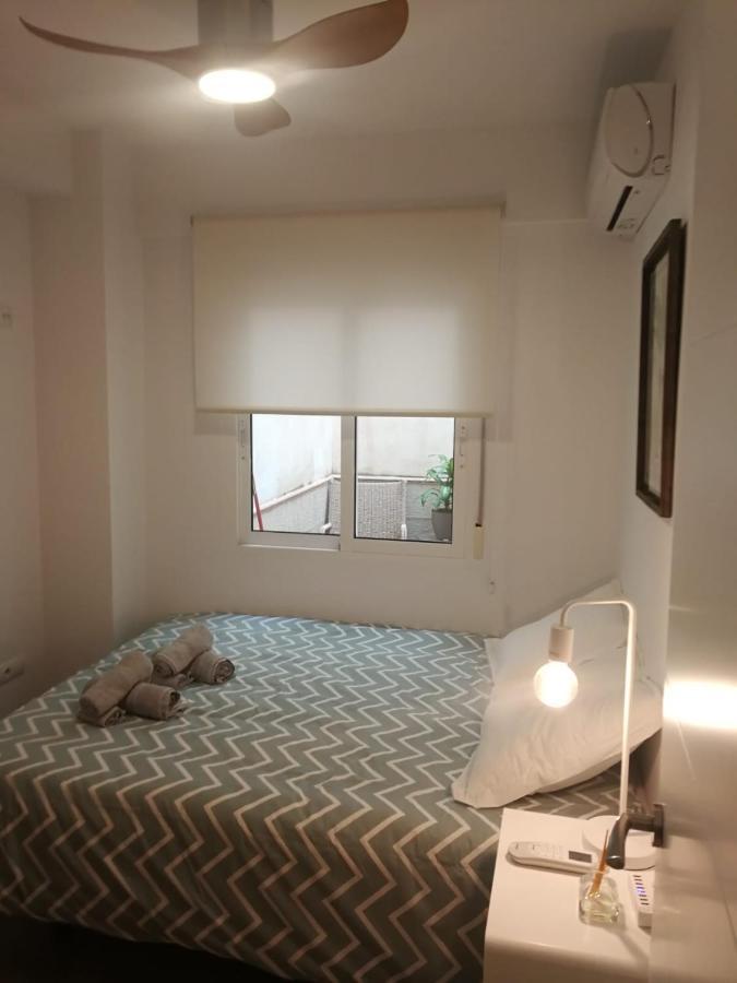 Holisplace- Lovely In Downtown *