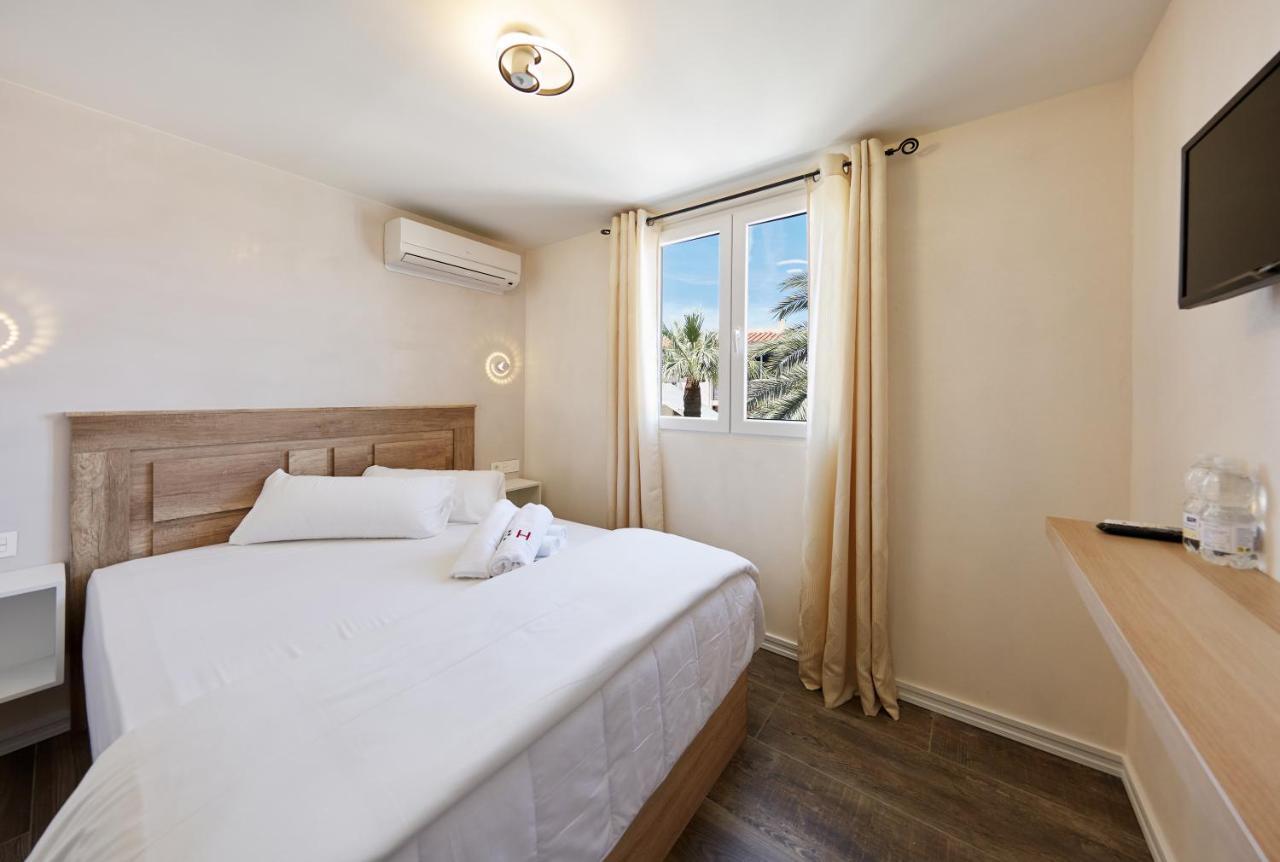 Hostel De Helene