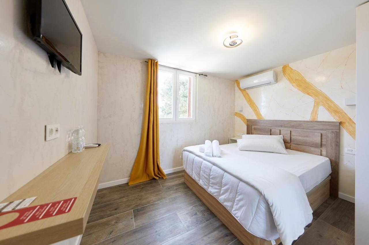 Hostel De Helene *