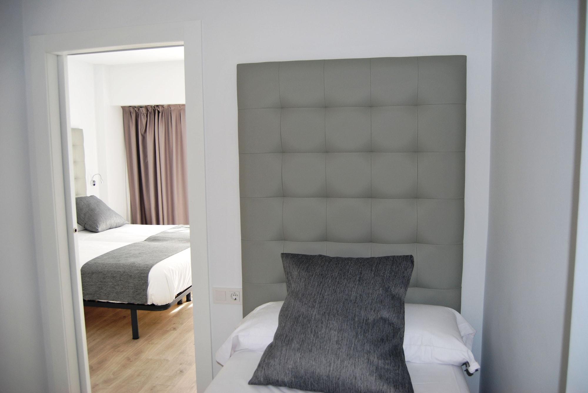 Hotel Estudiotel 2*
