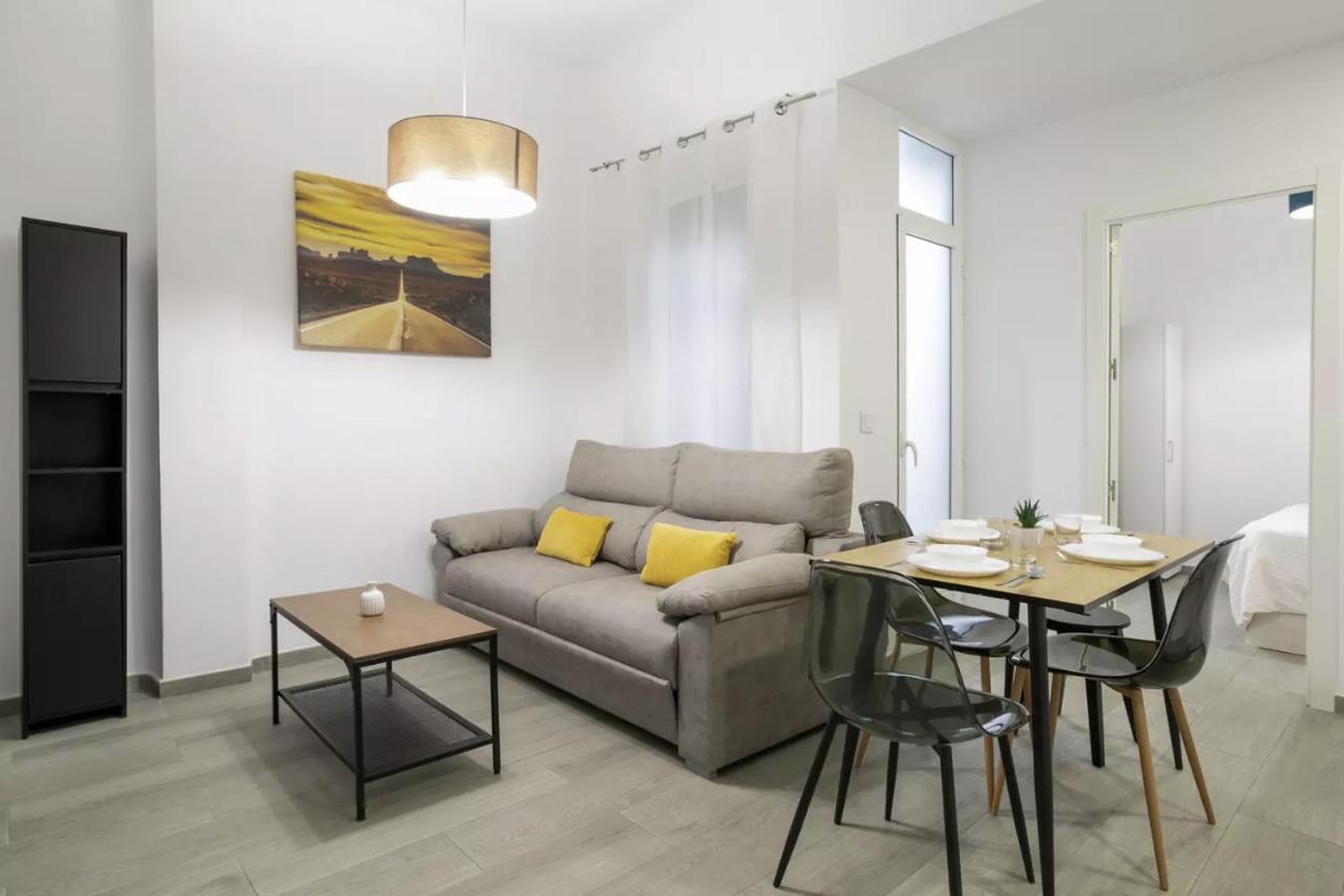 Fantastic In The Heart Of Apartment Alicante