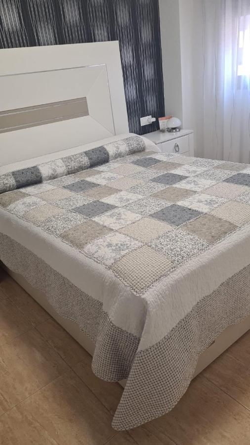 Habitación en casa particular Con Bano Privado *