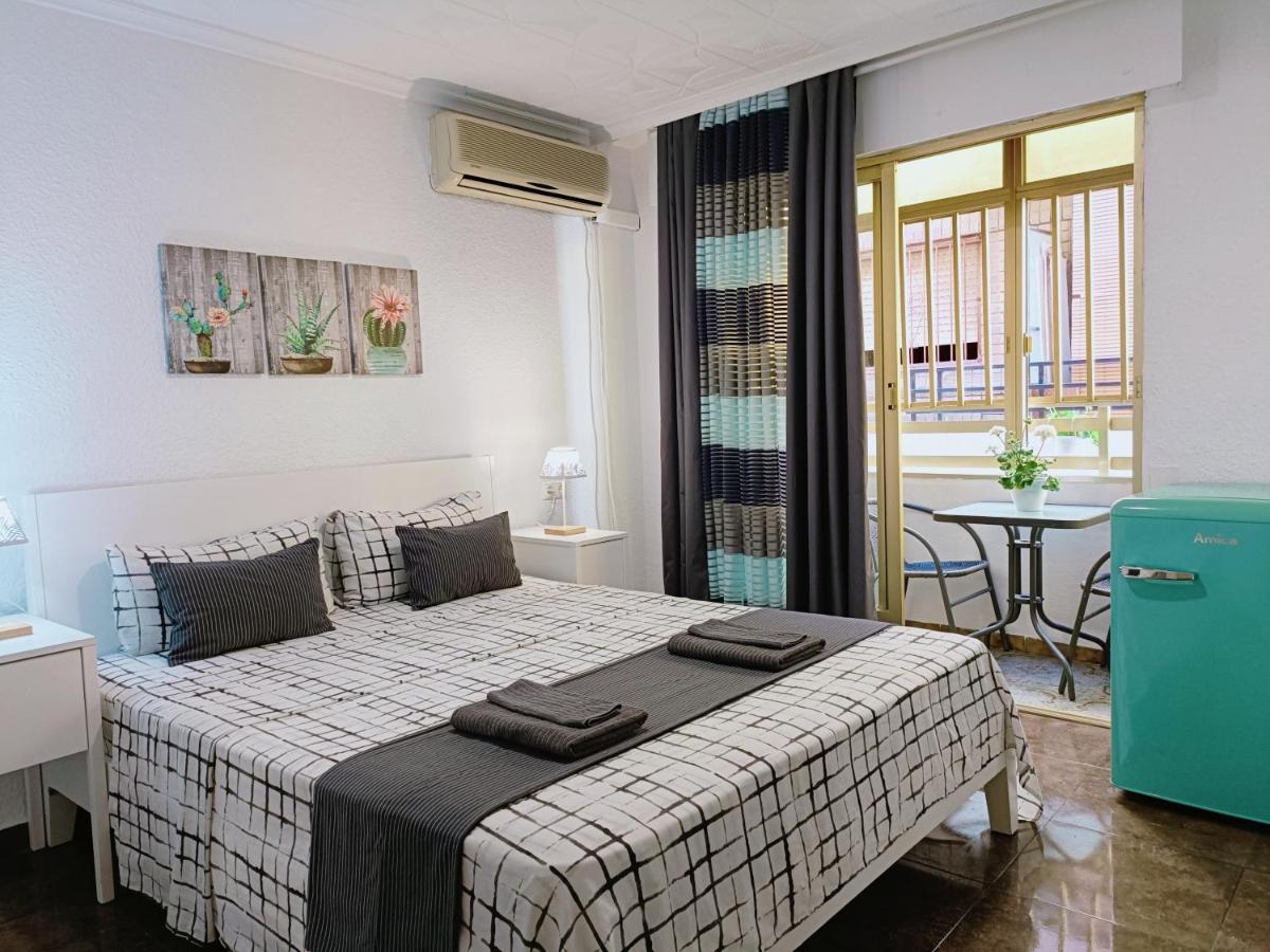 Homestay Gloria Host House