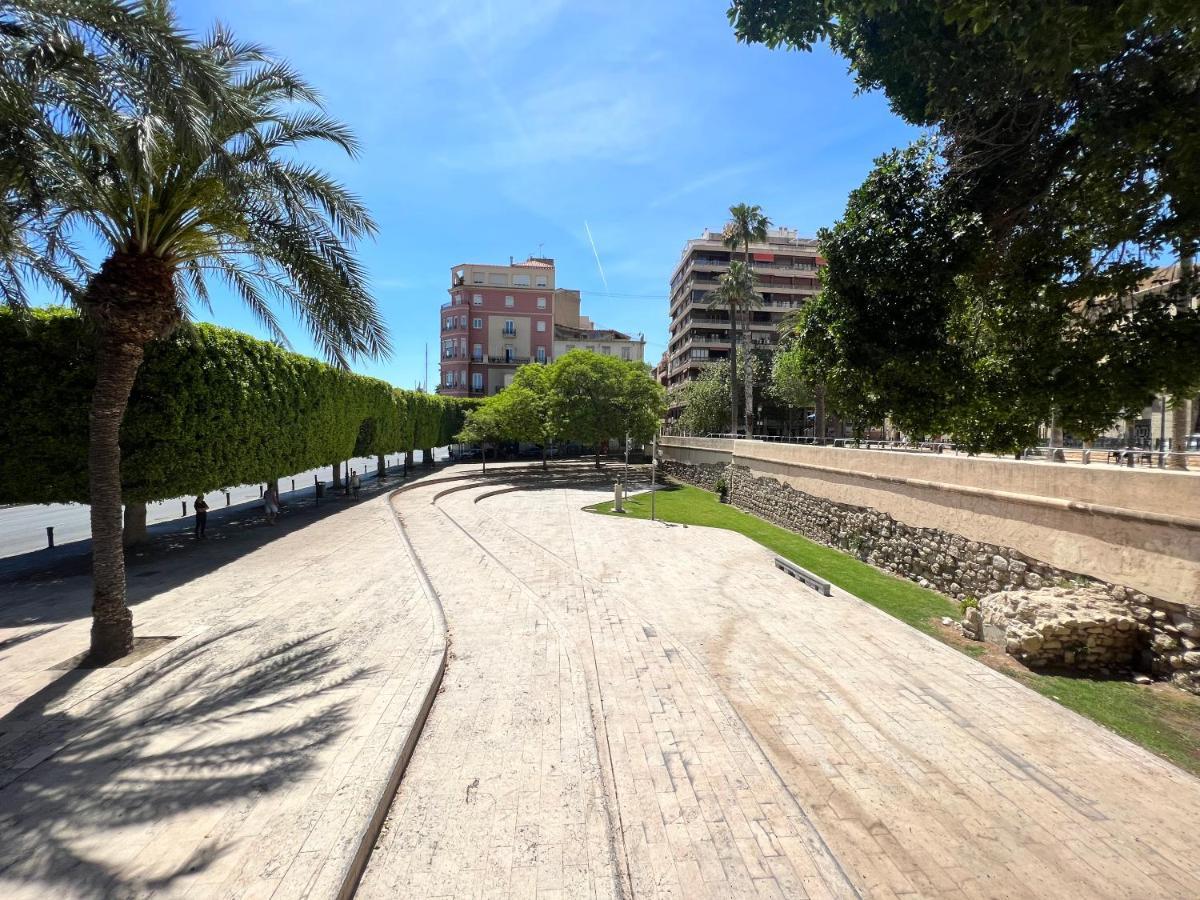 Apartment New! Cosy Two Bedroom By The Alicante