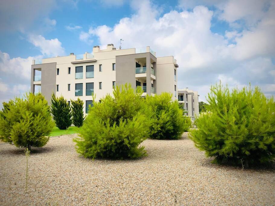 Apartment Villamartin Spacious Modern Flat -3 Pools Jacuzzi Tennis Golf