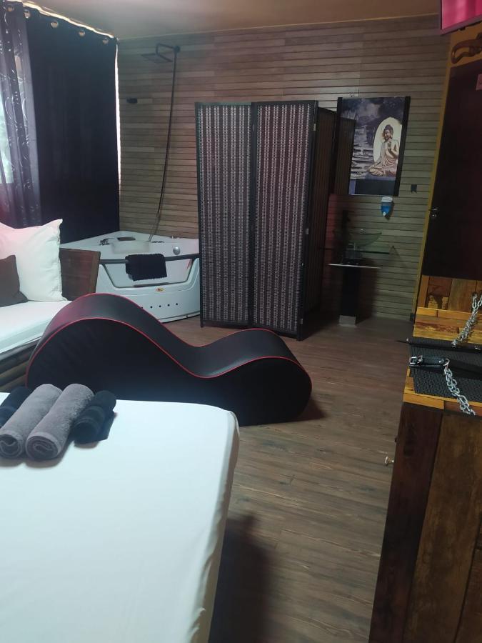 Eternity Love hotel *