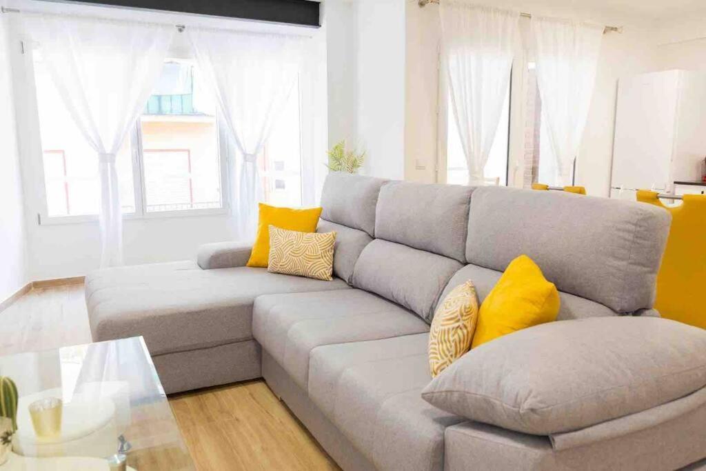 Modern And New 3 Beds, 2 Bath,ac * Alicante