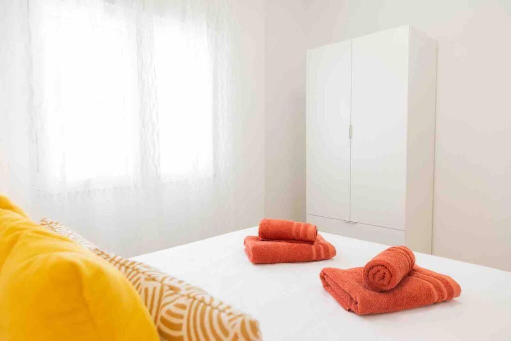 Apartment Modern And New 3 Beds, 2 Bath,ac *
