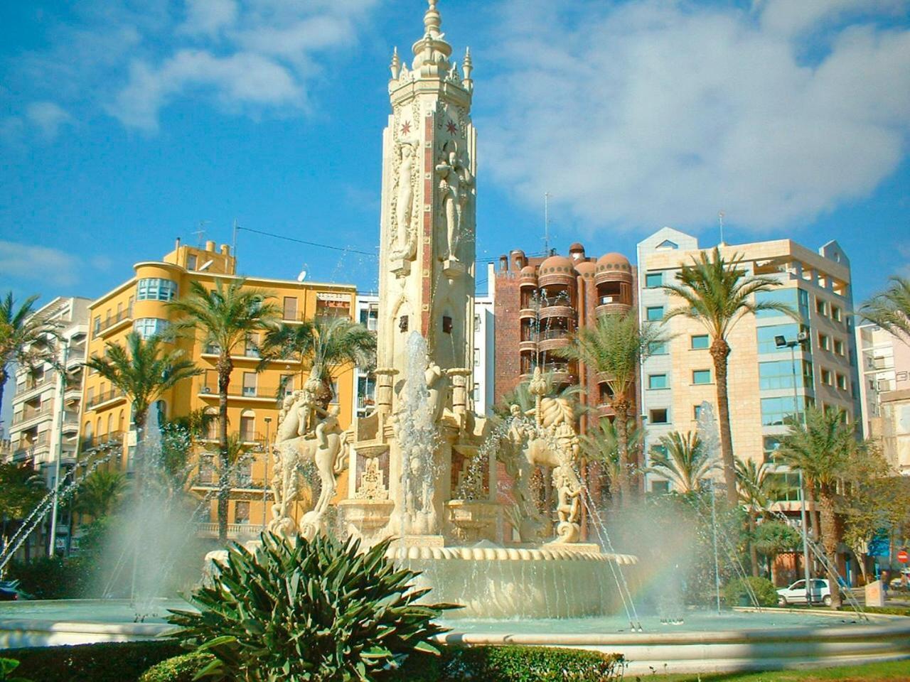 Mercado Puro Centro. 4 Hab. A/c. Apartment *
