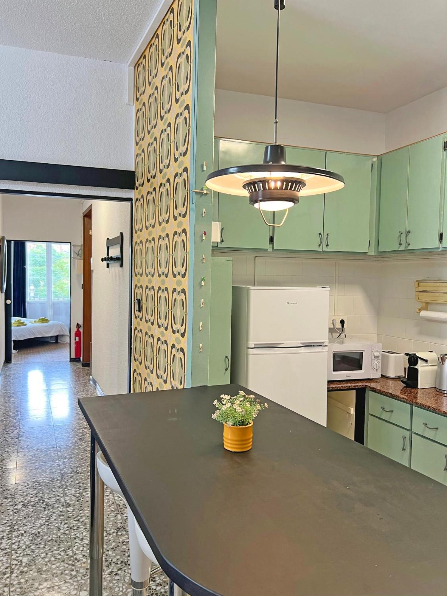 Mercado Puro Centro. 4 Hab. A/c. Apartment