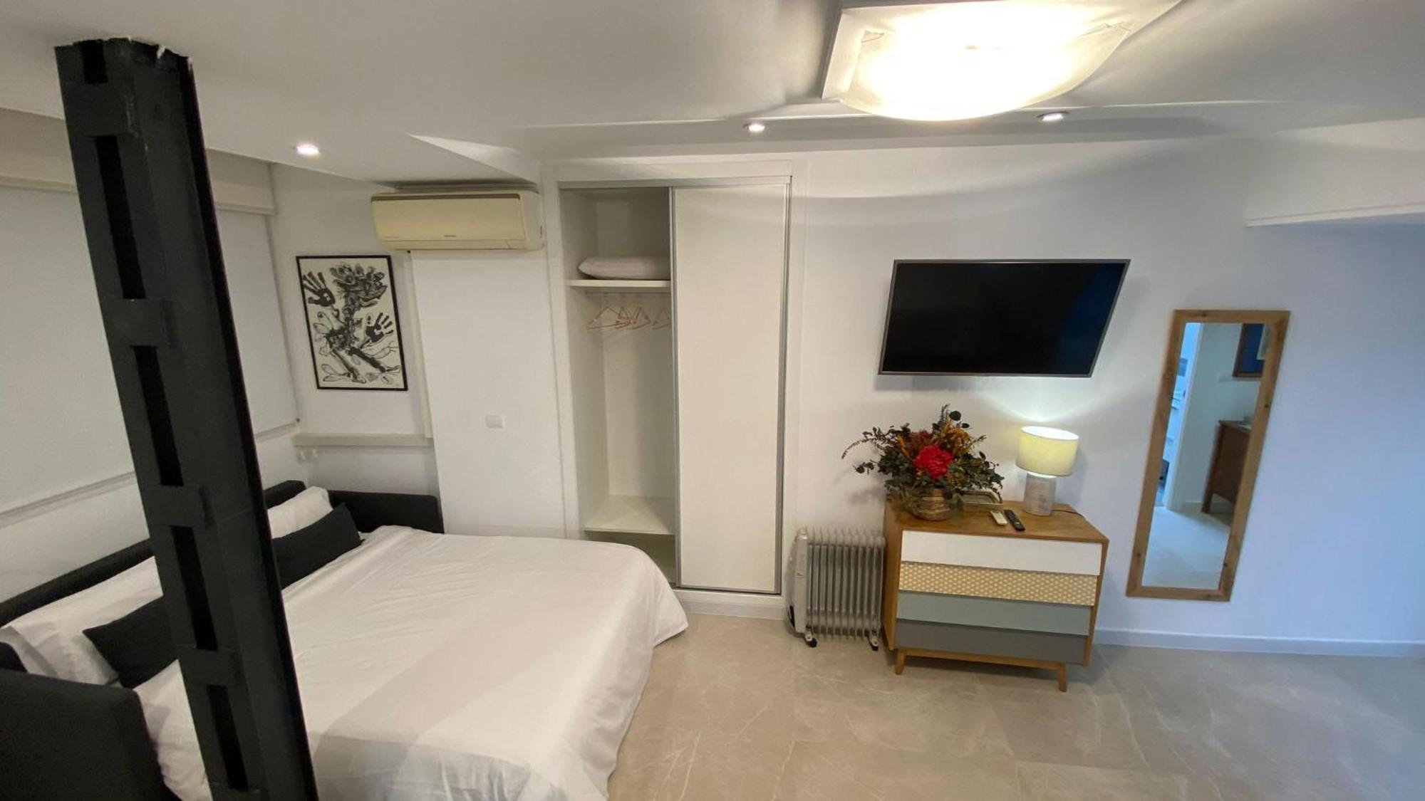 In Center Apartment *