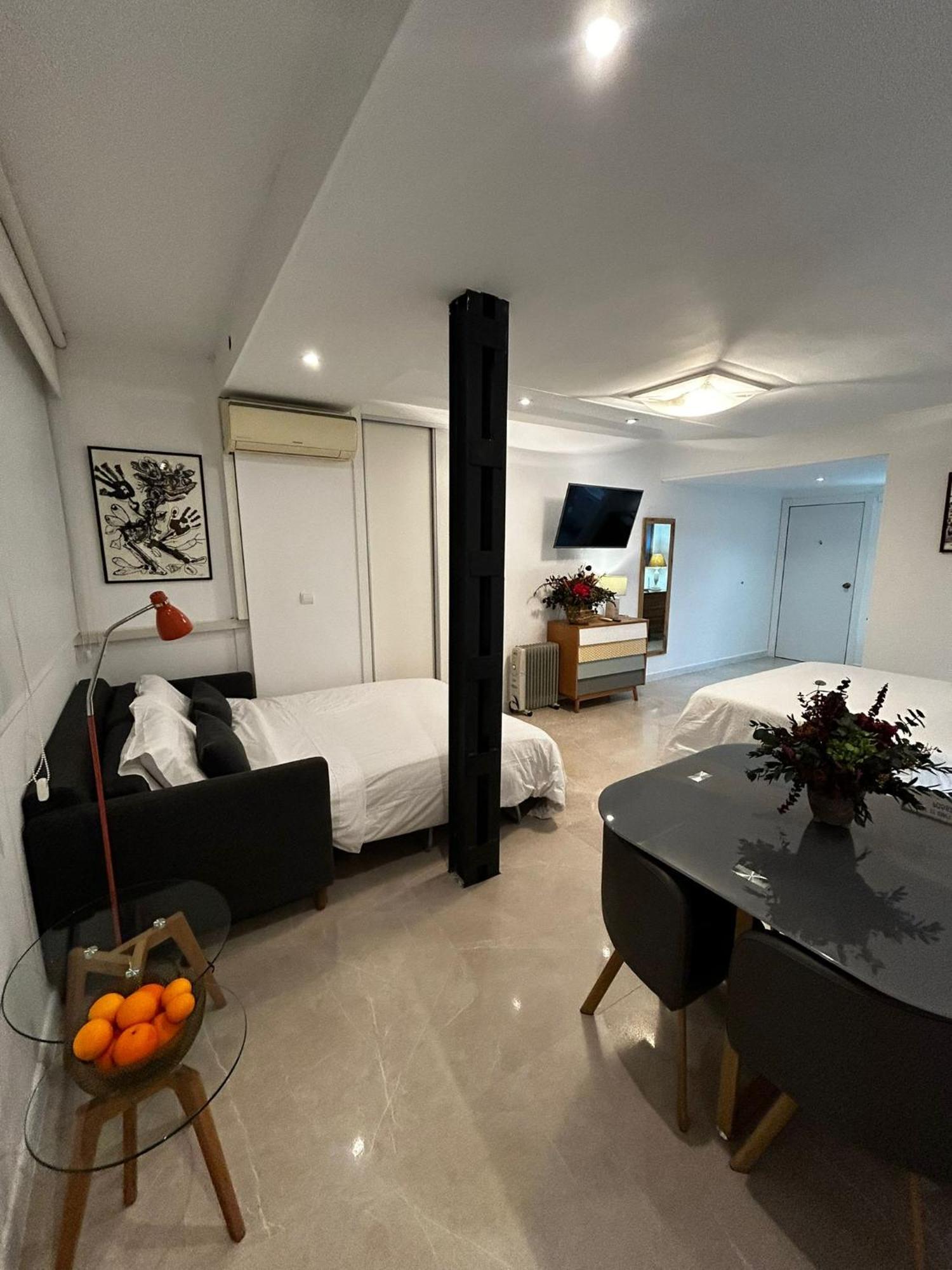 Apartment In Center Alicante