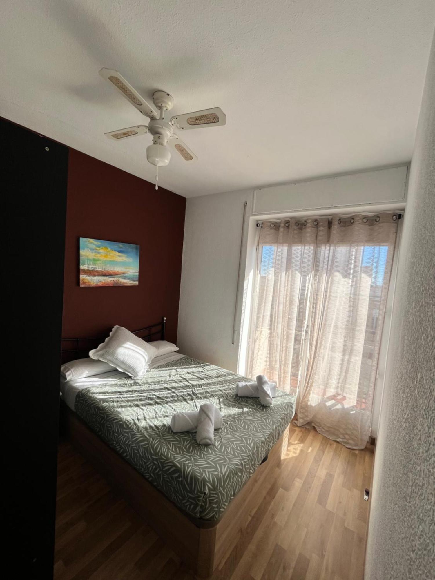 Apartment 4 Bedrooms -seneca Center *