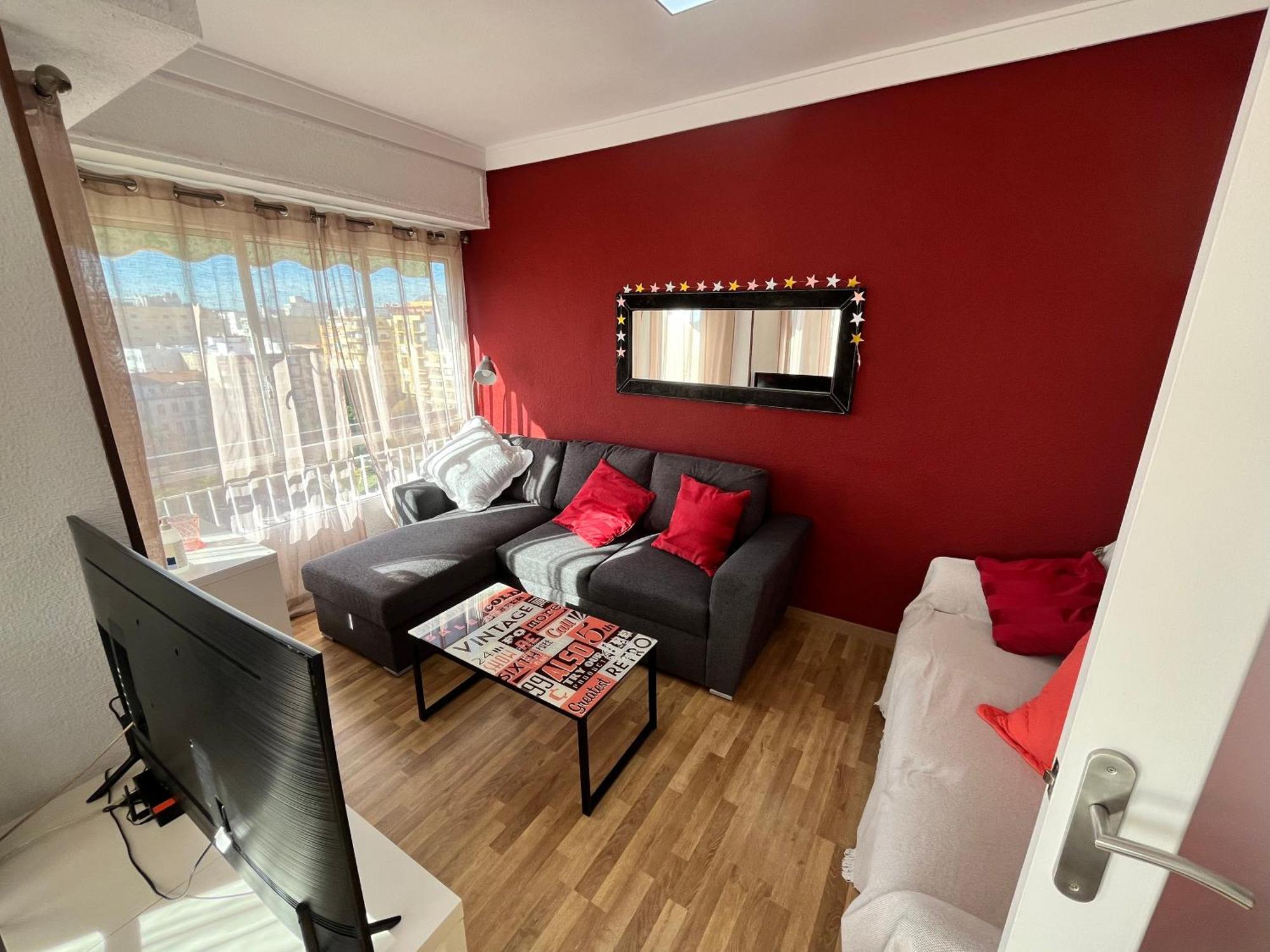 4 Bedrooms -seneca Center *