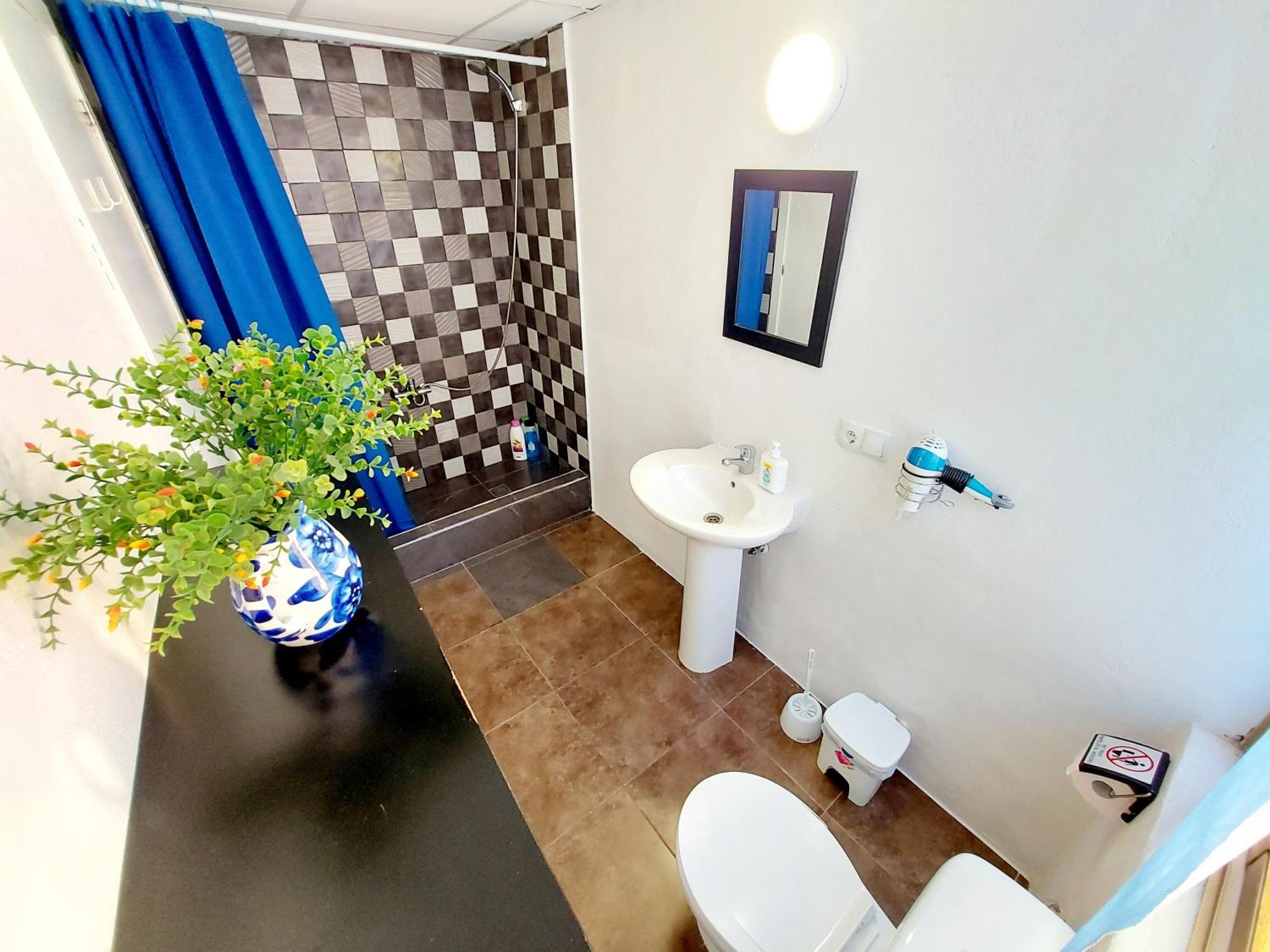 Gloria Host House Alicante