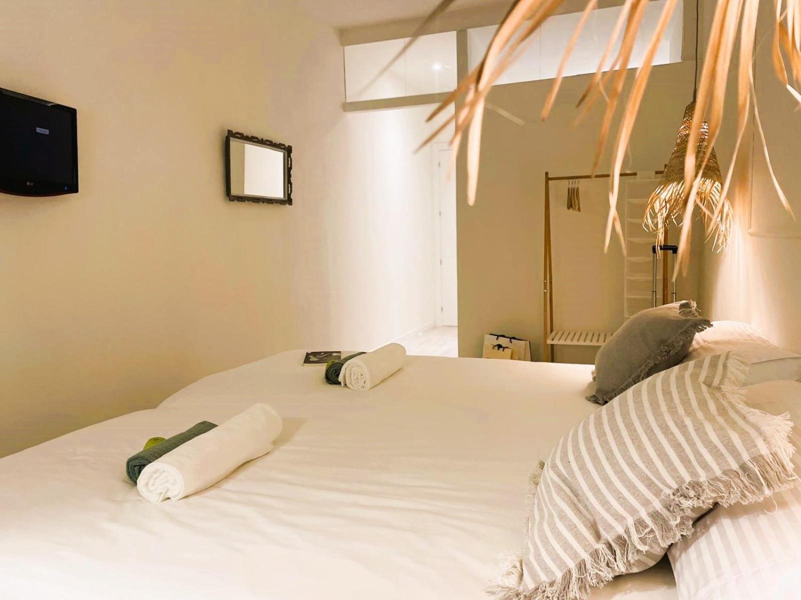 Collection Port - Boutique , Center Bed and breakfast Alicante