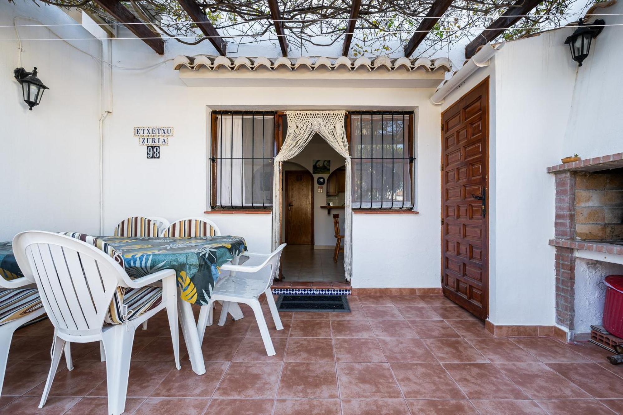 Apartment Jardin 98 Sunrise