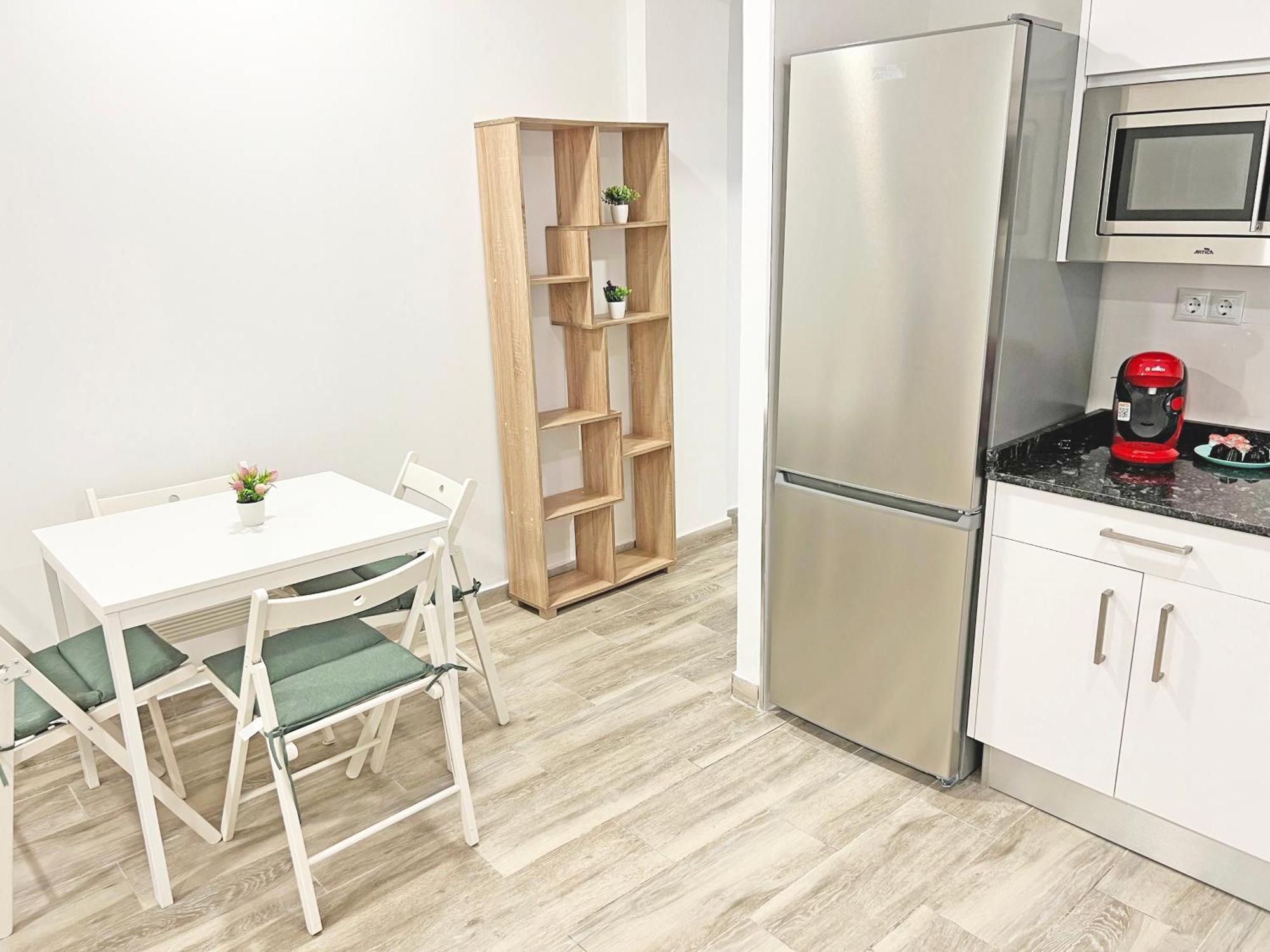 Apartamento Restaurado De 3 Y Ac *