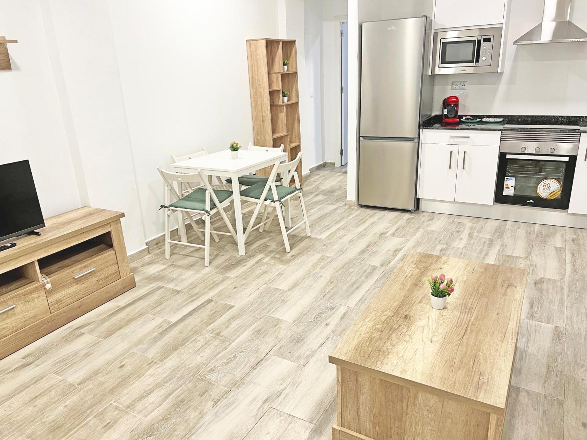 Restaurado De 3 Y Ac Apartamento Alicante