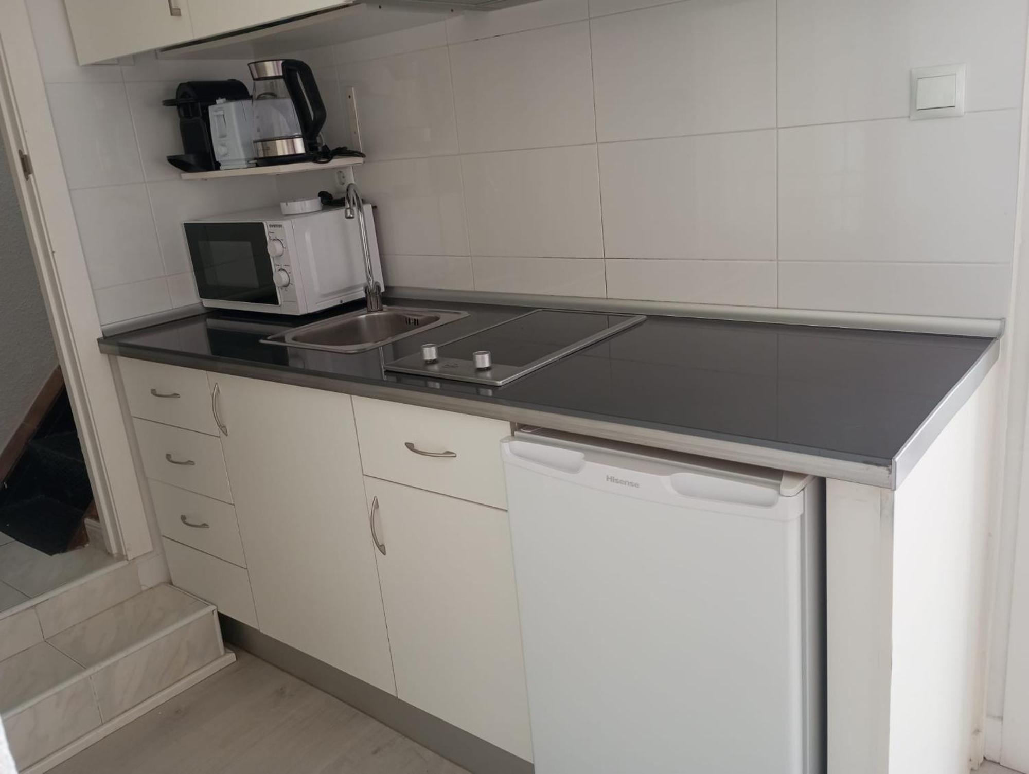 San Francisco 10 - Boutique Completos - Playa Postiguet - 2-4-6 * Alicante