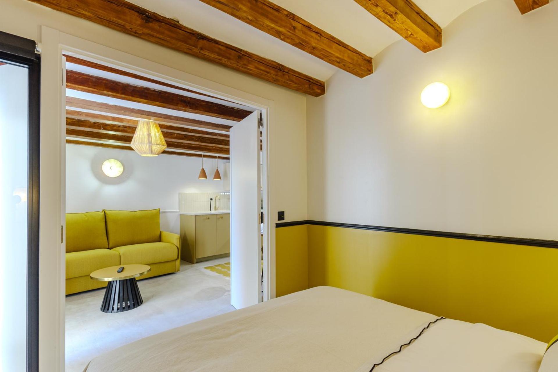 Cozy Charming In Historic Center Apartment