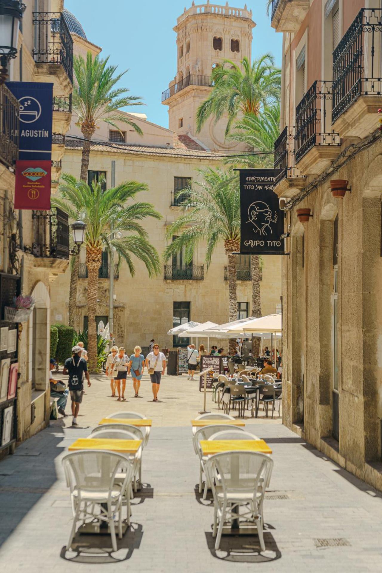 Cozy Charming In Historic Center * Alicante