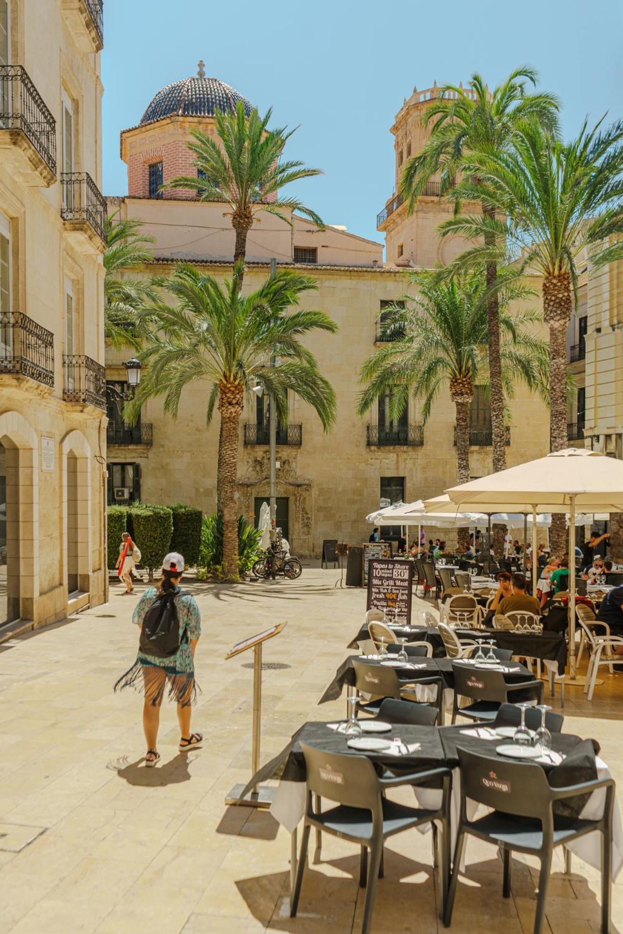Cozy Charming In Historic Center Alicante